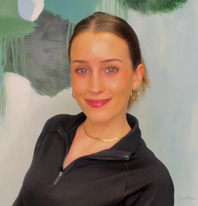 eva (esthetician) headshot